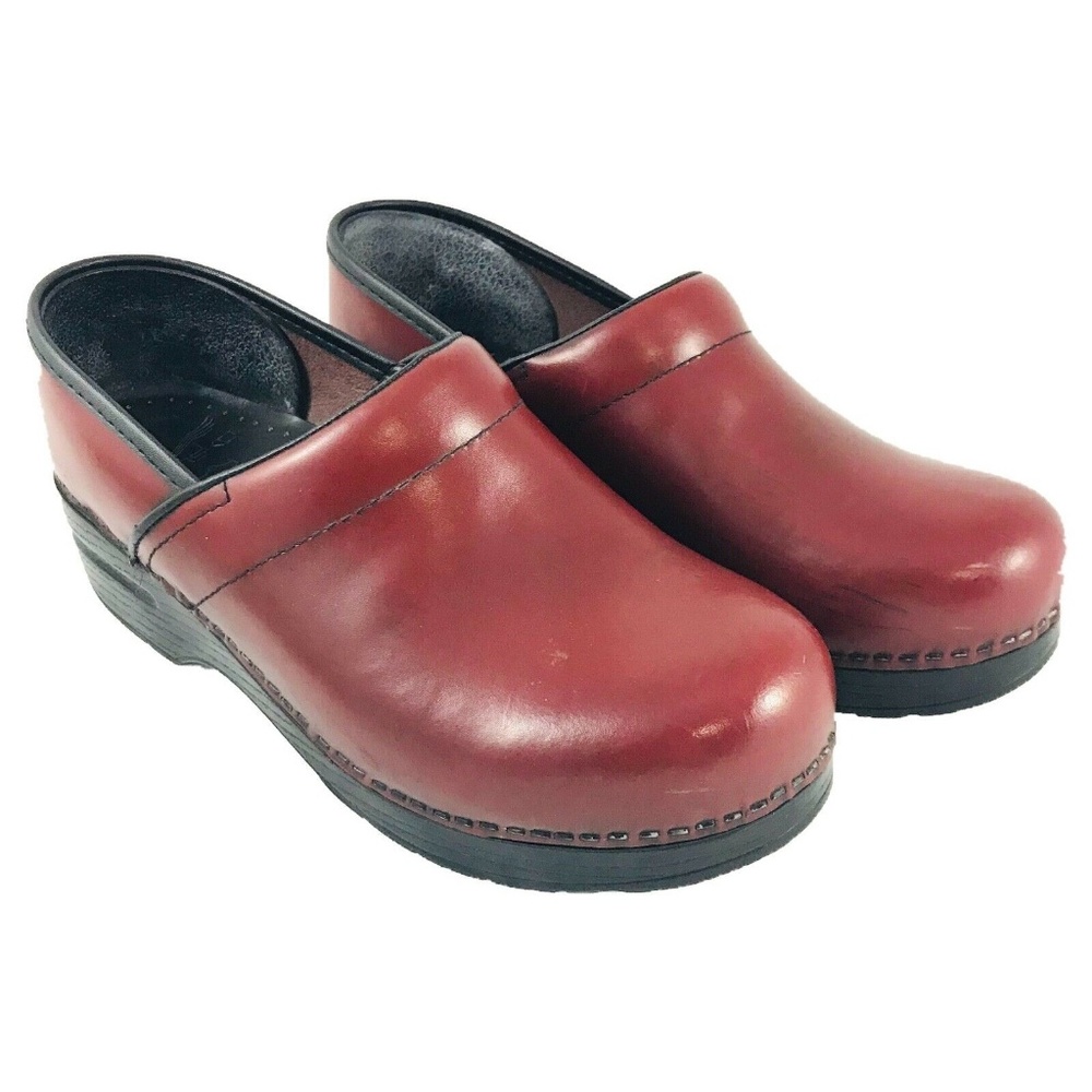 SOLD - Dansko Nurse Clogs Matte Red Leather Shoe